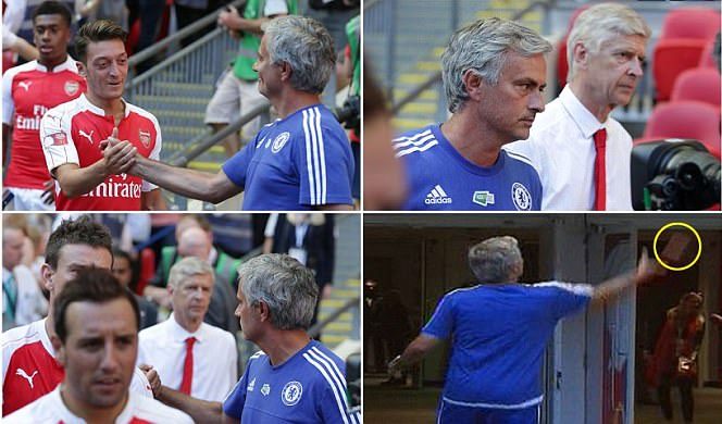 Arsenal Tekuk Chelsea 1-0 di Community Shield: Mourinho Sewot, Wenger Cuek